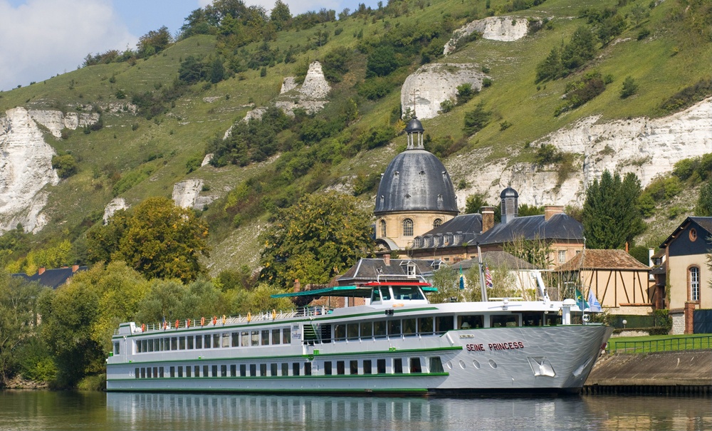 ms-seine-princess-seine-croisieurope-slider-image-principale-bateaux Riverboat on the Seine